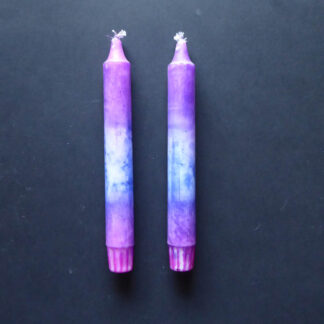 Änneli Cherze im CherzeLade.ch Handgefärbt im Berner Oberland