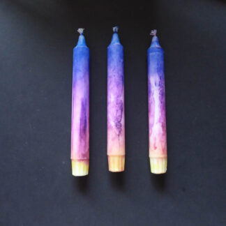 Änneli Cherze im CherzeLade.ch Handgefärbt im Berner Oberland